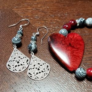 Bracelet and earrings set